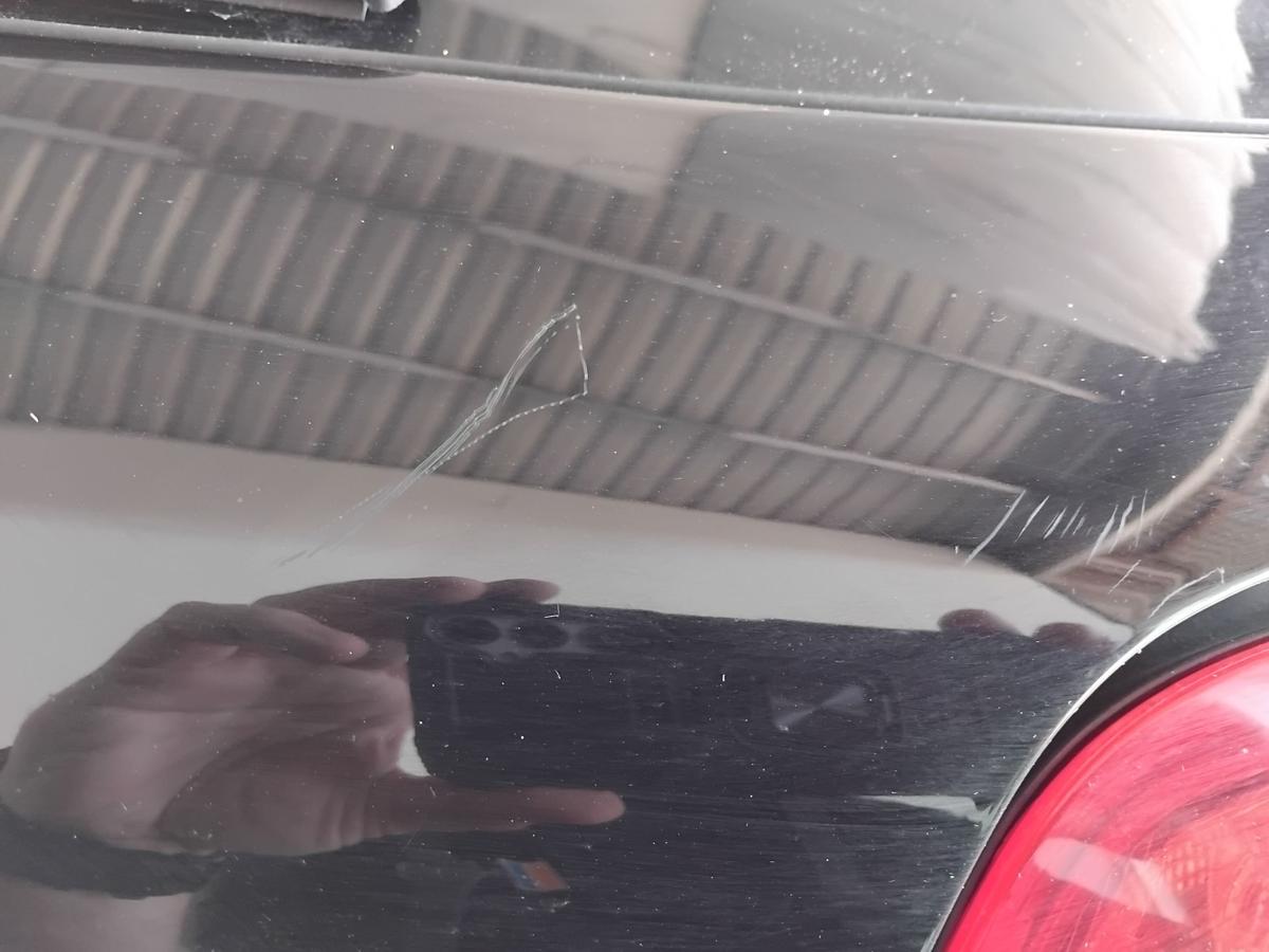 Audi A3 8P 3türig Facelift Heckklappe LY9B Brillantschwarz mit Scheibe BJ2010