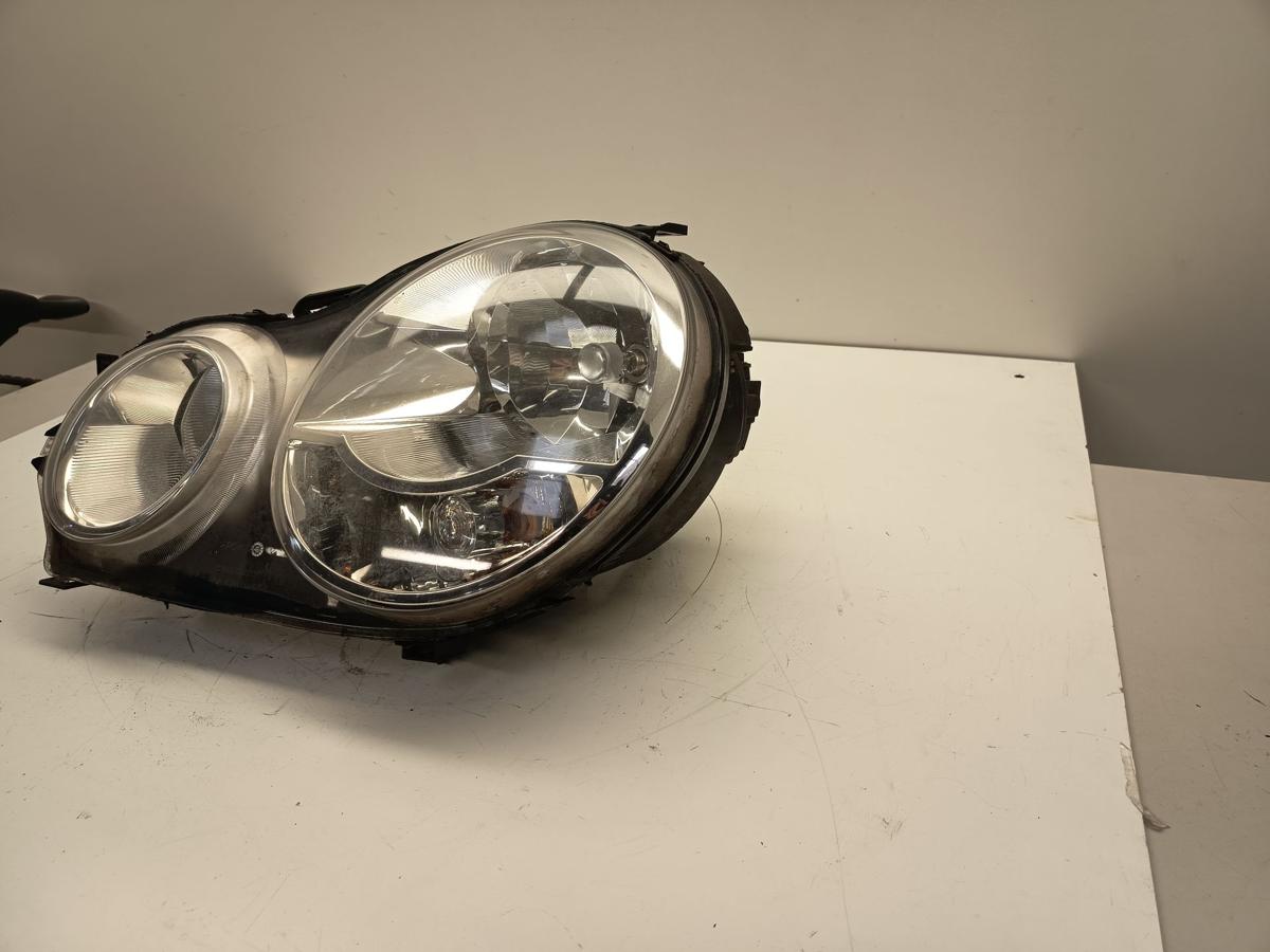 VW Polo 9N1 orig Scheinwerfer vorn links 1.Generation Halogen Bj 2003