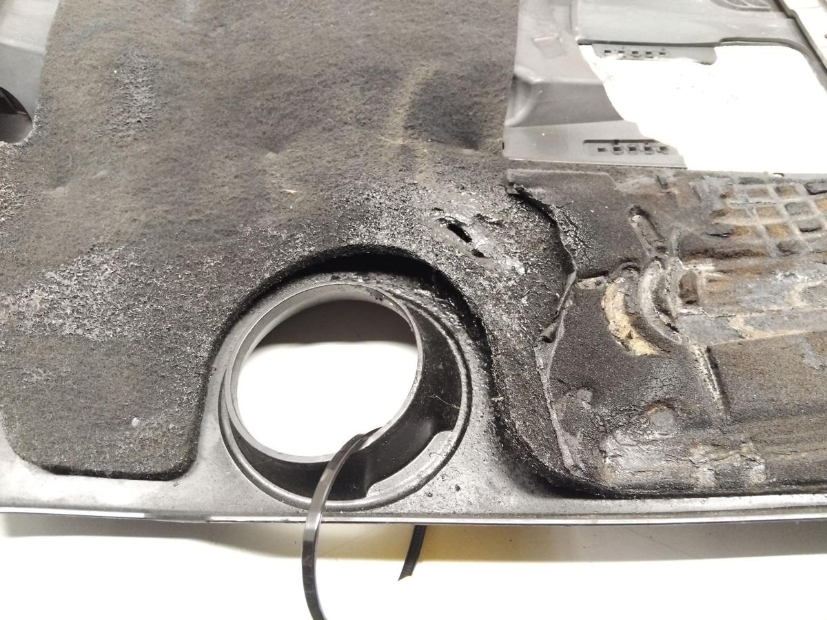 Mercedes E-Klasse Coupe C207 orig Motorabdeckung 3.0CDI 170kw BJ2009 A6420104267