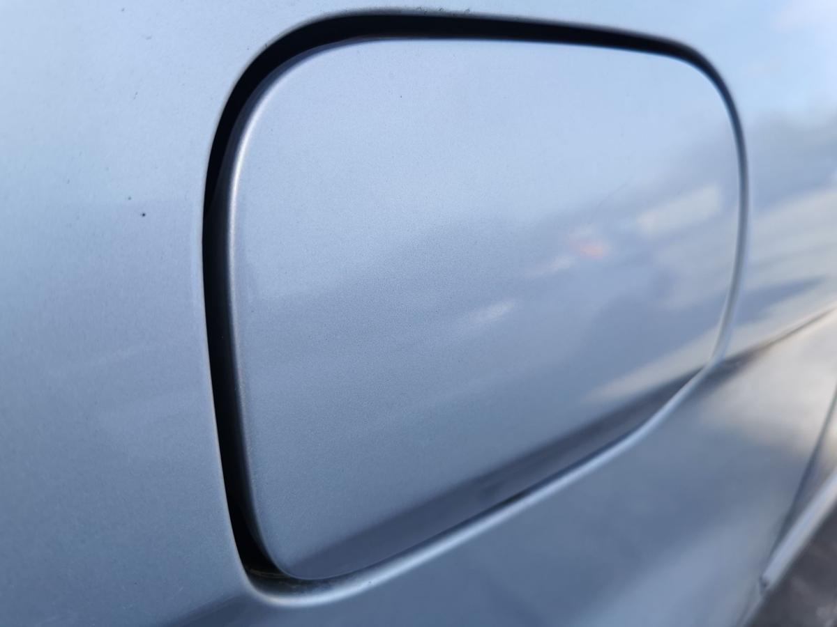 Mercedes B Klasse 245 Tankklappe Tankdeckel Tankverschluss 761 Polarsilber met