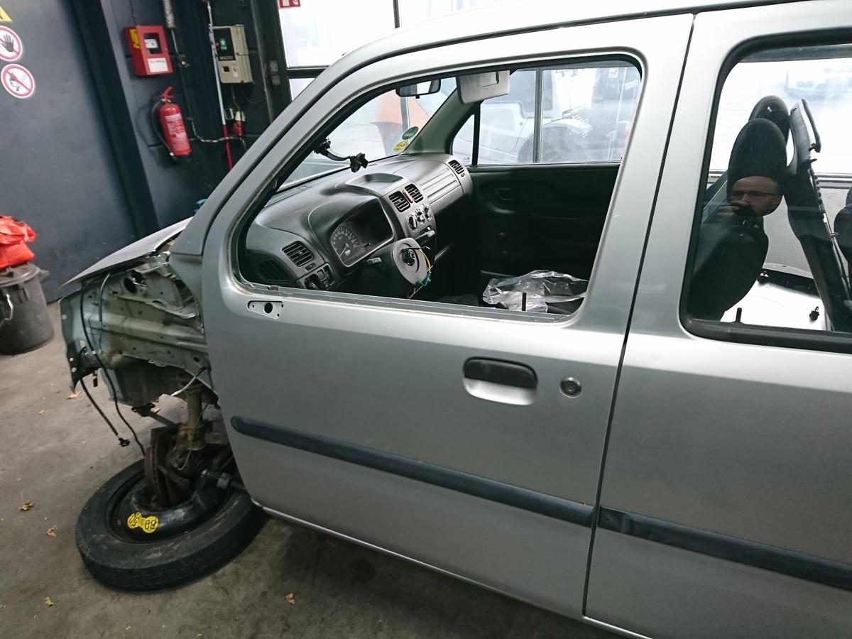 Opel Agila A orig Roh Tür vorn links Z157 Starsilber Bj 2004