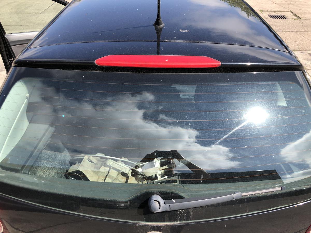VW Polo 9N3 Heckklappe mit Heckscheibe 3 und 5 t&uuml;rer L041 Brillantschwarz