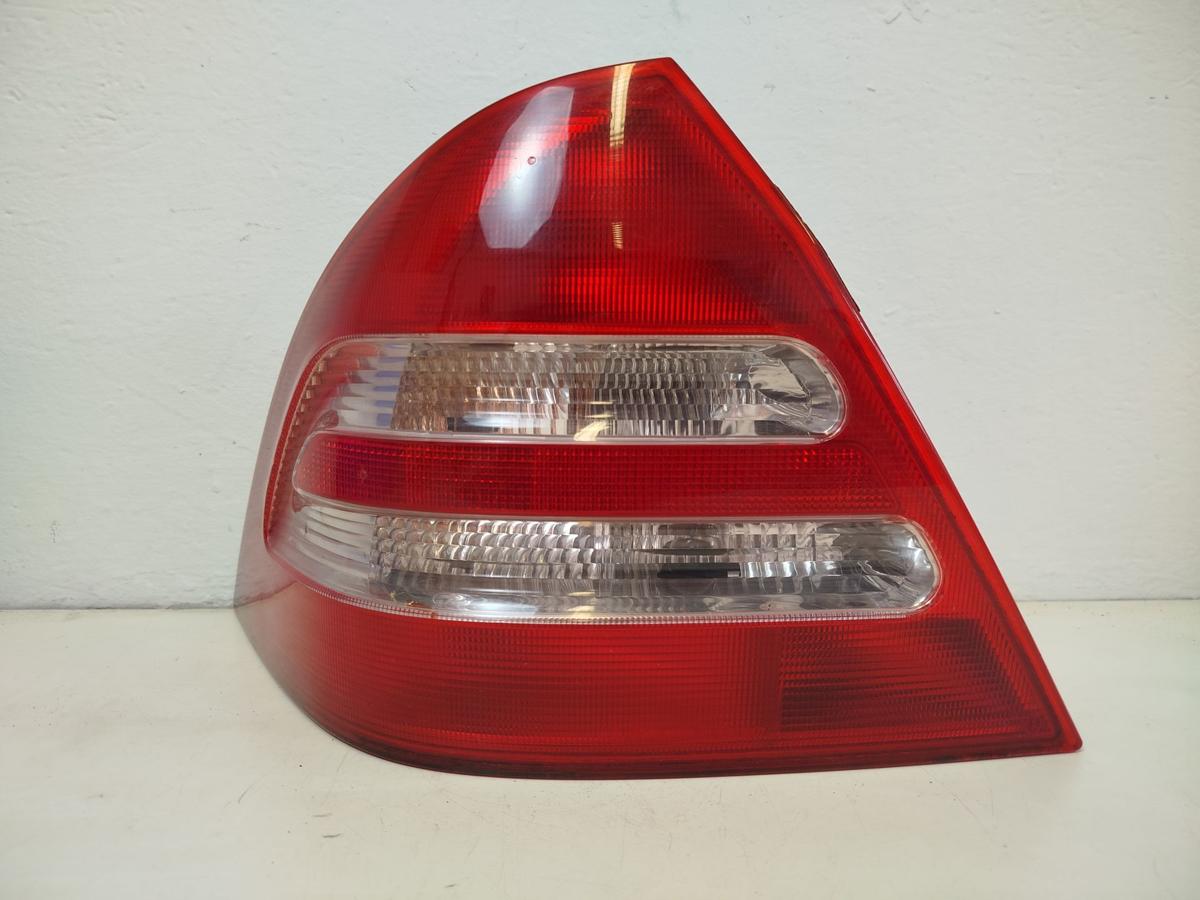 Mercedes C Klasse W203 R&uuml;ckleuchte links R&uuml;cklicht Heckleuchte Limo OEM bis 04