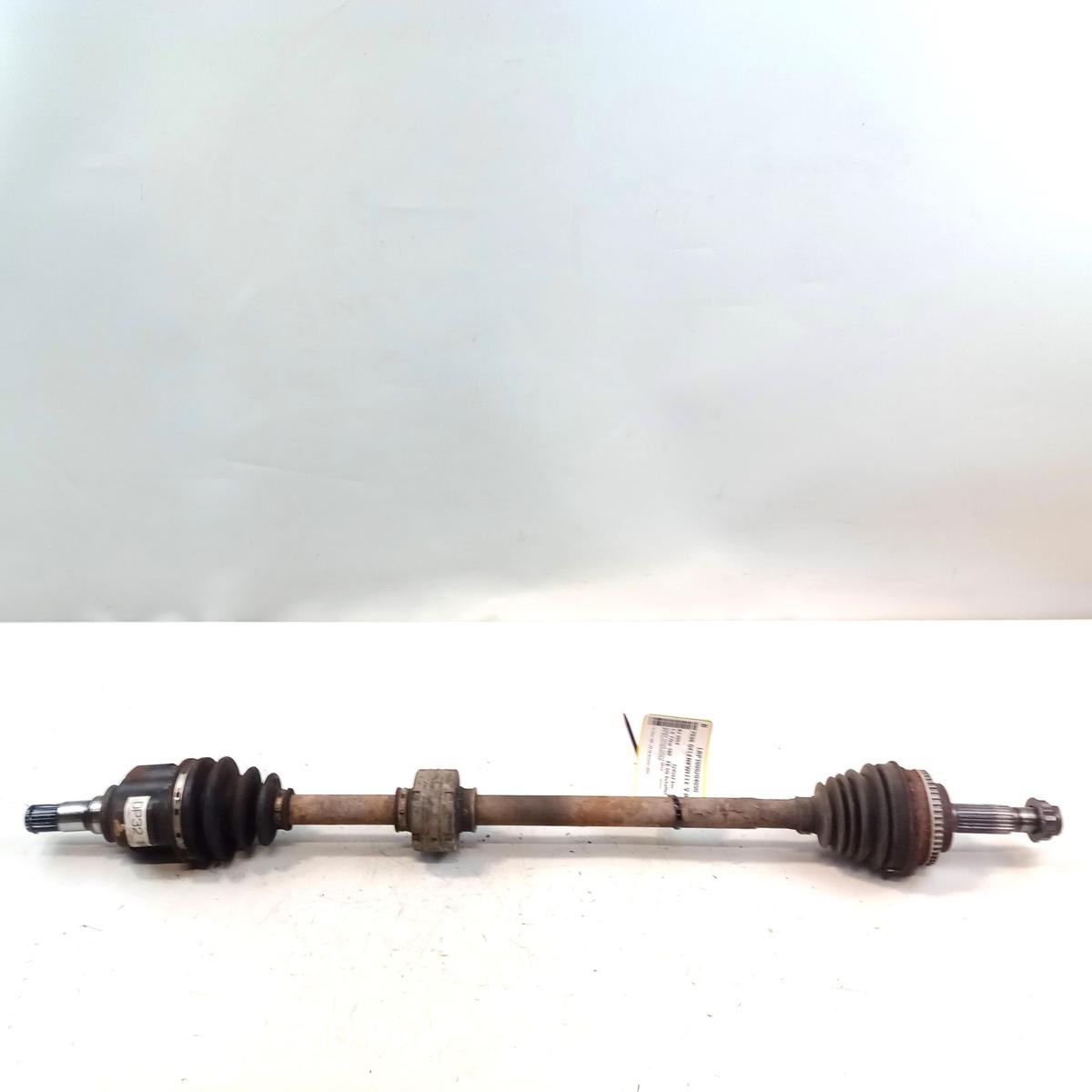 Toyota Yaris Verso orig Gelenkwelle Antriebswelle vorn rechts 1.5 77kw BJ2004