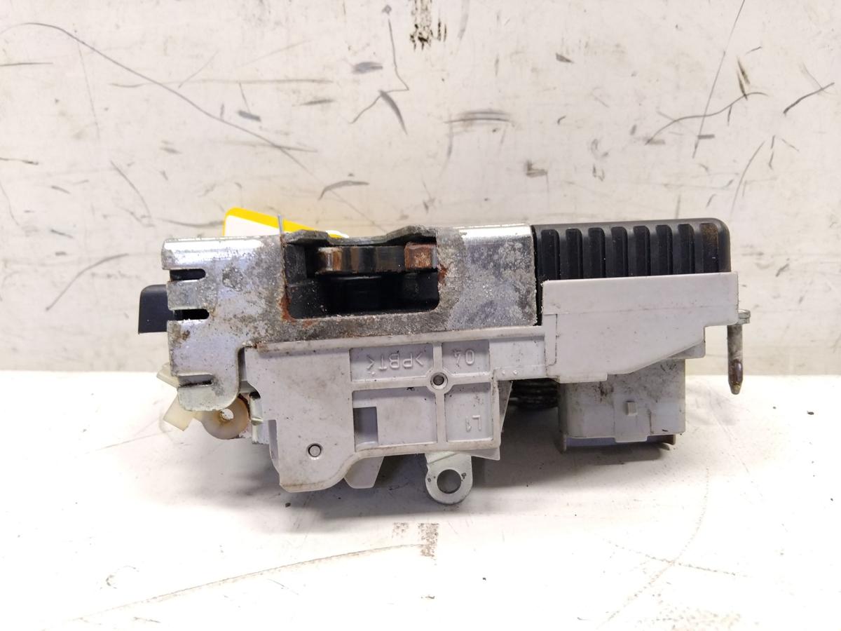 Peugeot 807 original T&uuml;rschlo&szlig; vorn links mit Zentralverriegelung Bj.2008