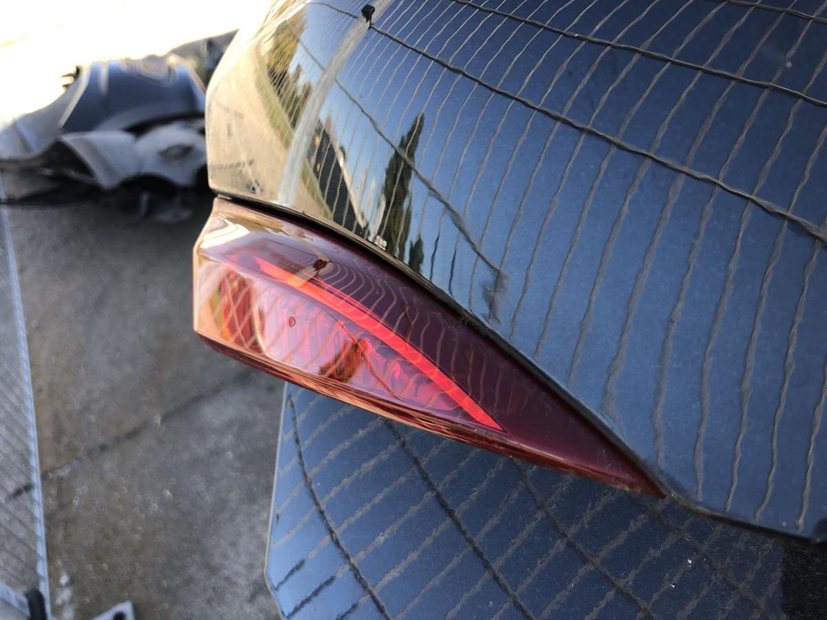 Fiat Tipo Typ 356 Rückleuchte links Innenteil Heckklappe Stufenheck Heckleuchte