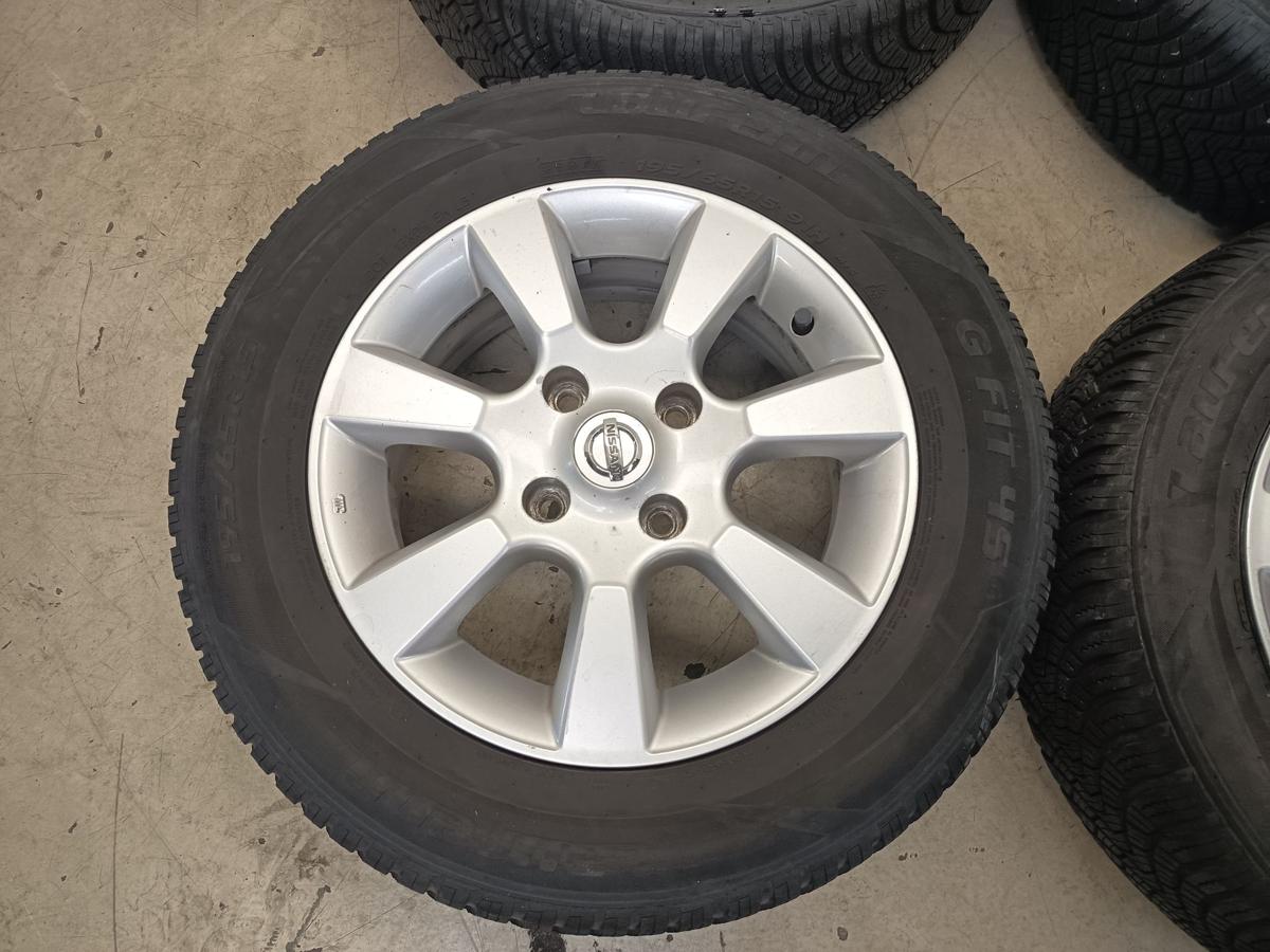 Nissan Tiida C11 orig Satz Alufelgen mit Reifen 5,5x 15 ET40 Bj 2008