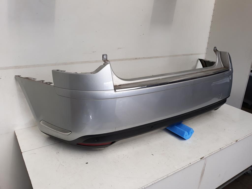 Citroen C5 BJ 2008 Stoßstange Stoßfänger hinten Silber Limousine Citroen C5 BJ 2008 Stoßstange Stoßfänger hinten Silber Limousine