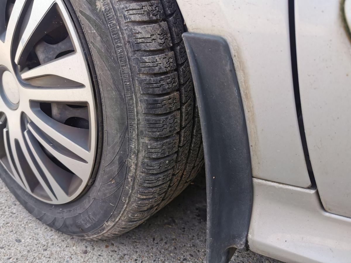 Mercedes B Klasse 245 Kotflügel Fender Seitenwand vorn links 761 Polarsilber met