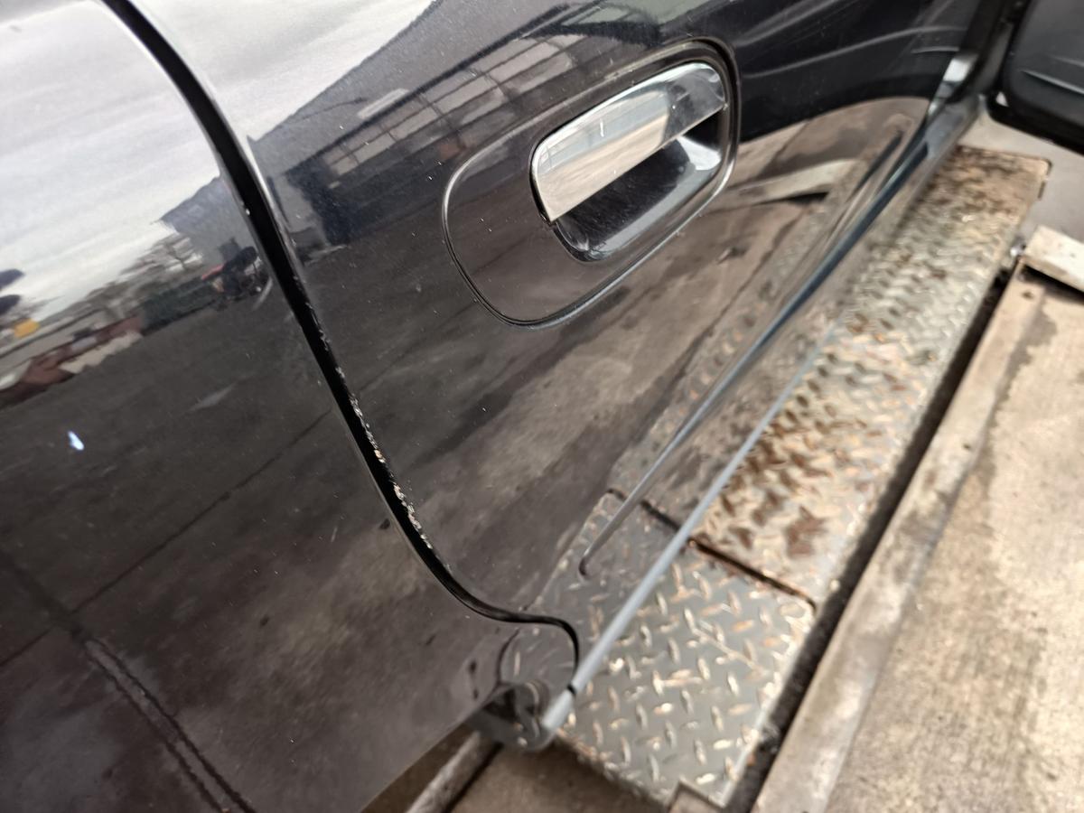 Volvo V70 II original Tür hinten rechts Fond 452 Saphirschwarz Bj 2005