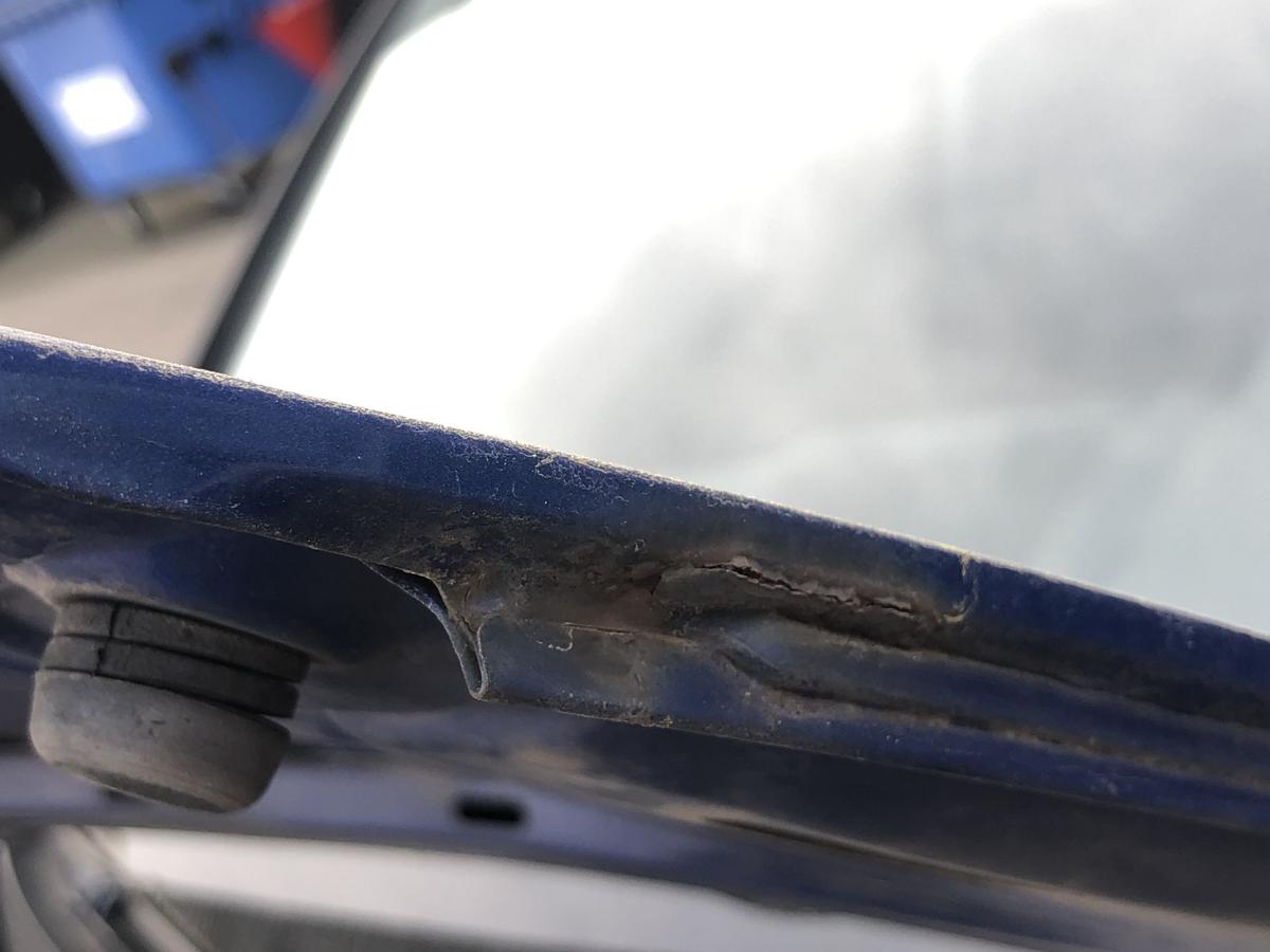 VW Golf 5 V 1K Motorhaube Haube Klappe Deckel vorn LC5J Laserblaumet