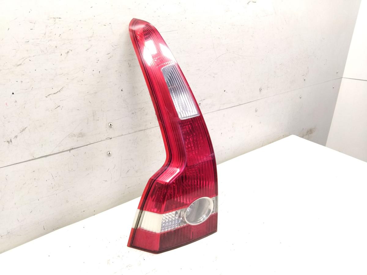 Volvo V50 original R&uuml;ckleuchte Schlussleuchte links Kombi BJ2004