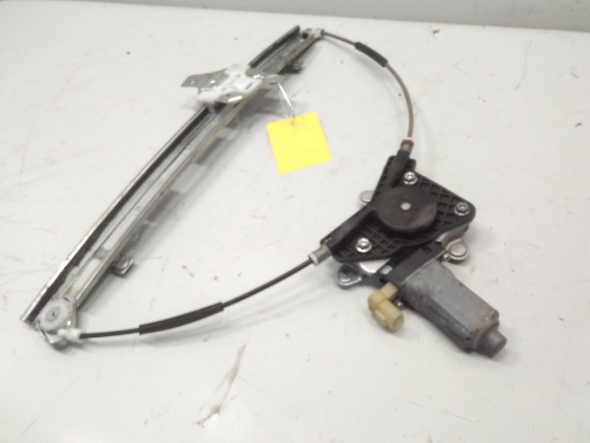 Hyundai i10 original Fensterheber vorn links elektrisch Bj.2010