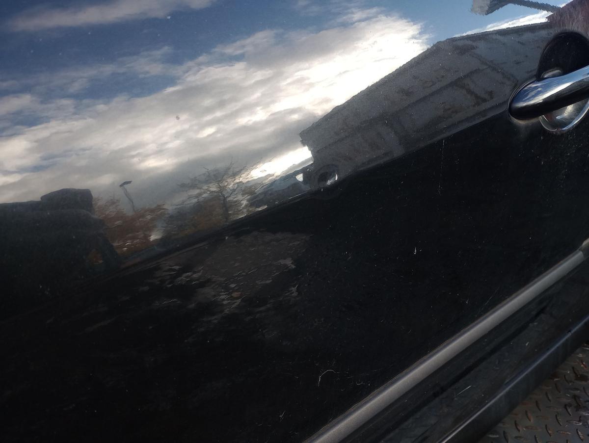 Renault Laguna 3 Grandtour orig Tür VL Fahrertür 676 Perlm.schwarz met Bj 10