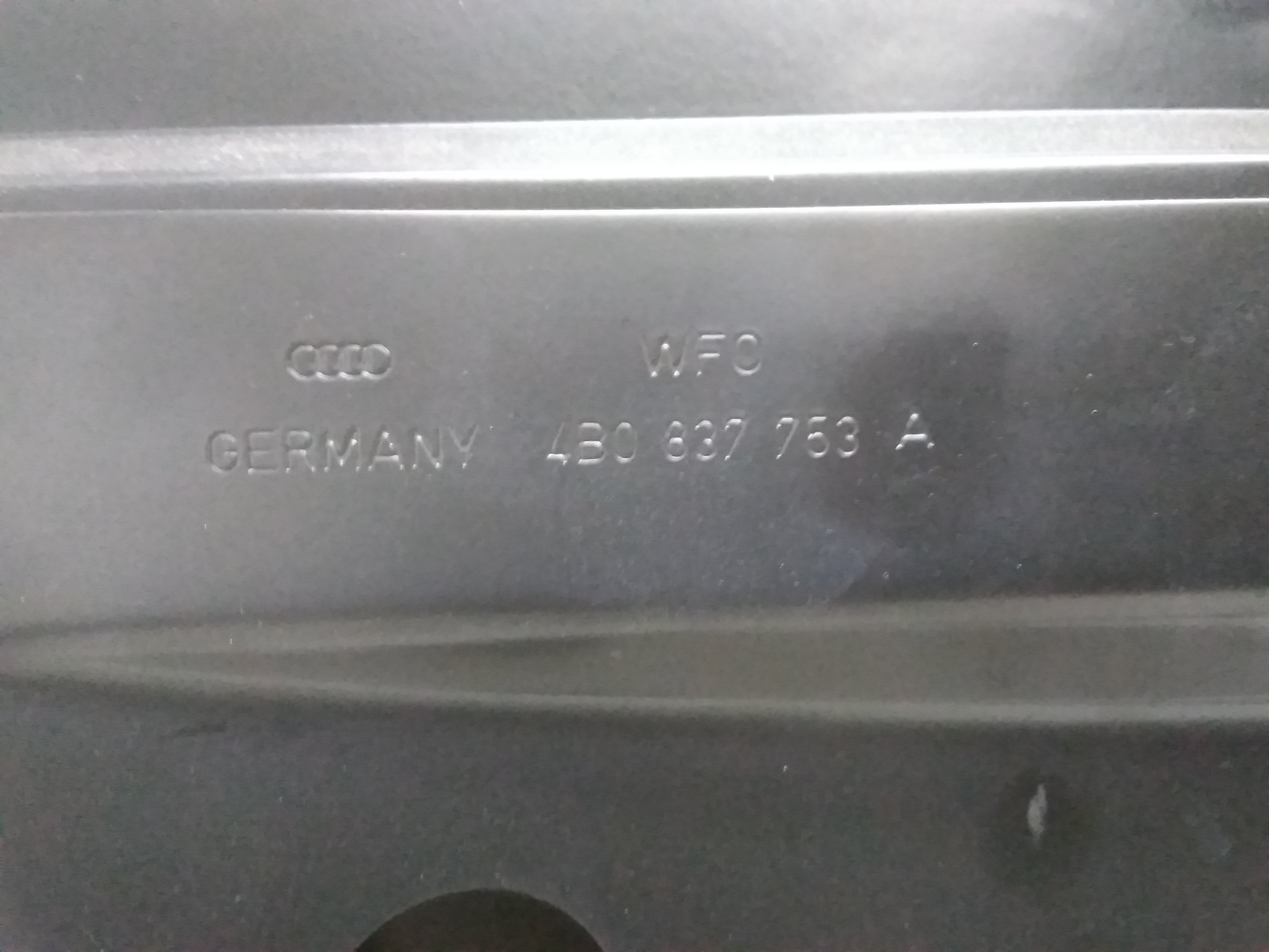 Audi A6 4B Bj.1999 Türrahmen Fensterrahmen vorn links für VSG Verbundglasscheibe Doppelverglasung