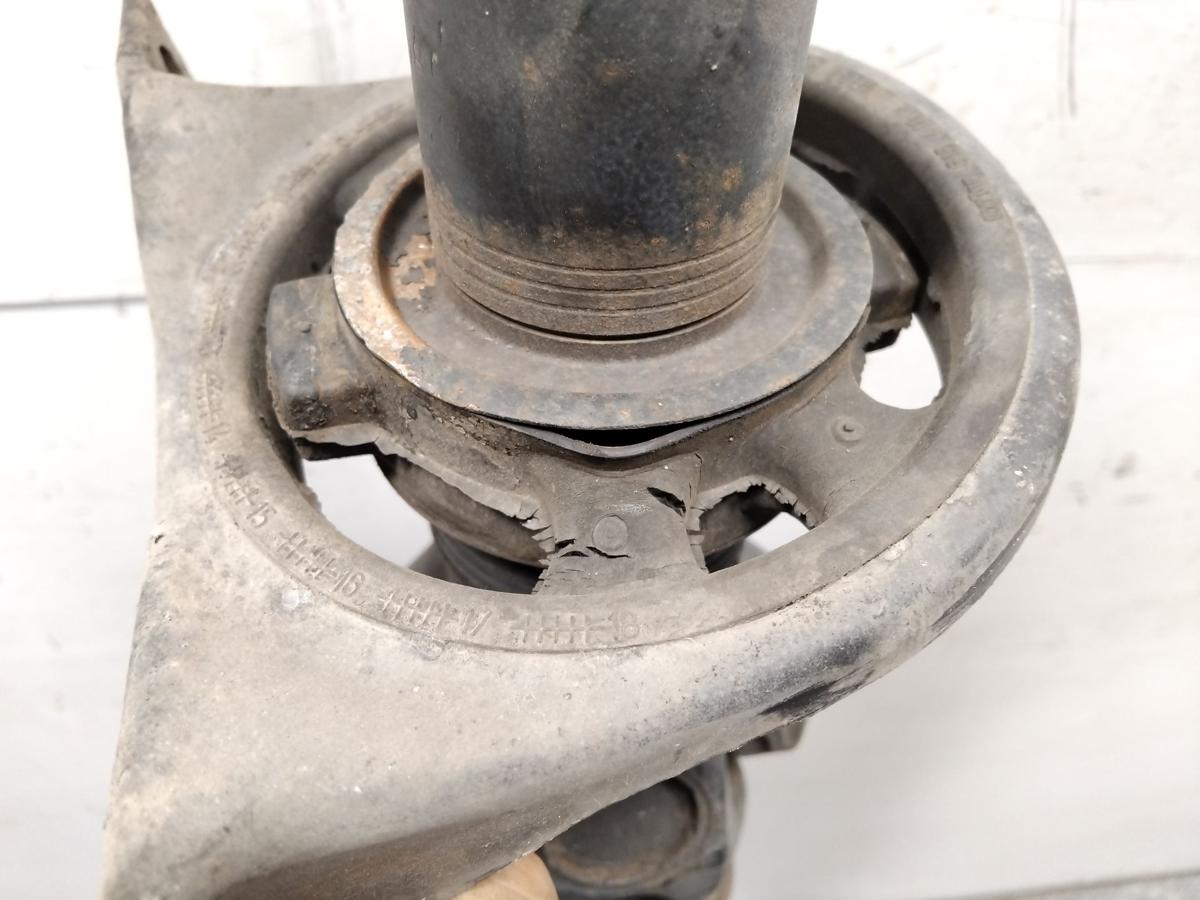 Mercedes Sprinter 906 316CDI original Kardanwelle Hinterteil ! Mängel ! Bj.2015 Mercedes Sprinter 906 316CDI original Kardanwelle Hinterteil ! Mängel ! Bj.2015