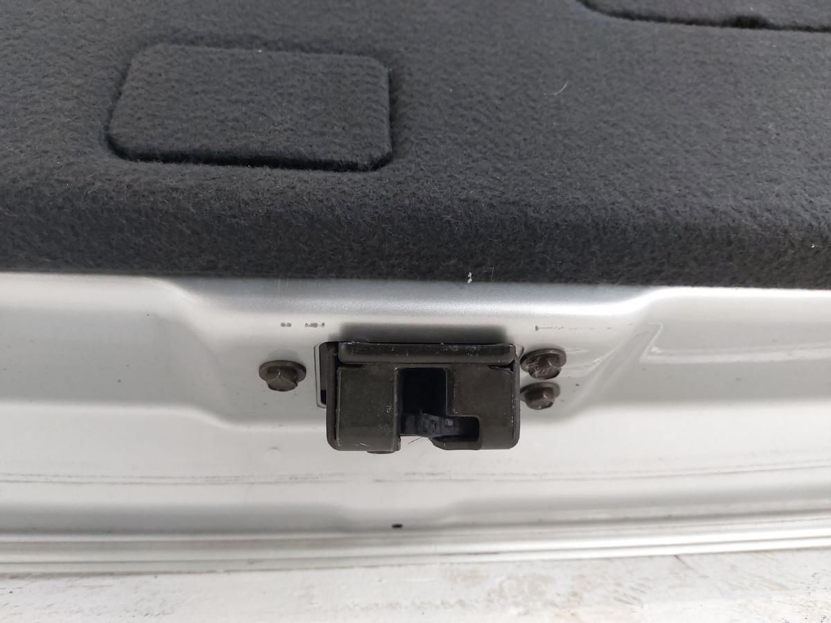 Toyota Avensis T25 Kombi Heckklappe Klappe Deckel hinten 1C0 Radiant Silver Met