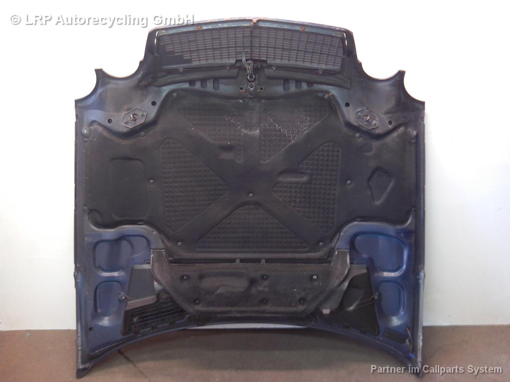 Mercedes W210 Motorhaube mit Grill 366 Azuritblau Metallic BJ1996 Mercedes W210 Motorhaube mit Grill 366 Azuritblau Metallic BJ1996