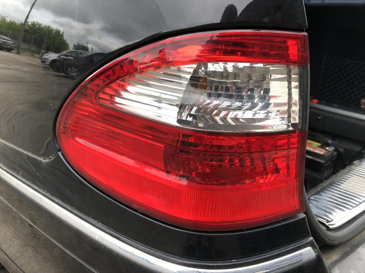 Mercedes E Klasse S211 Mopf R&uuml;ckleuchte links au&szlig;en R&uuml;cklicht Heckleuchte OEM