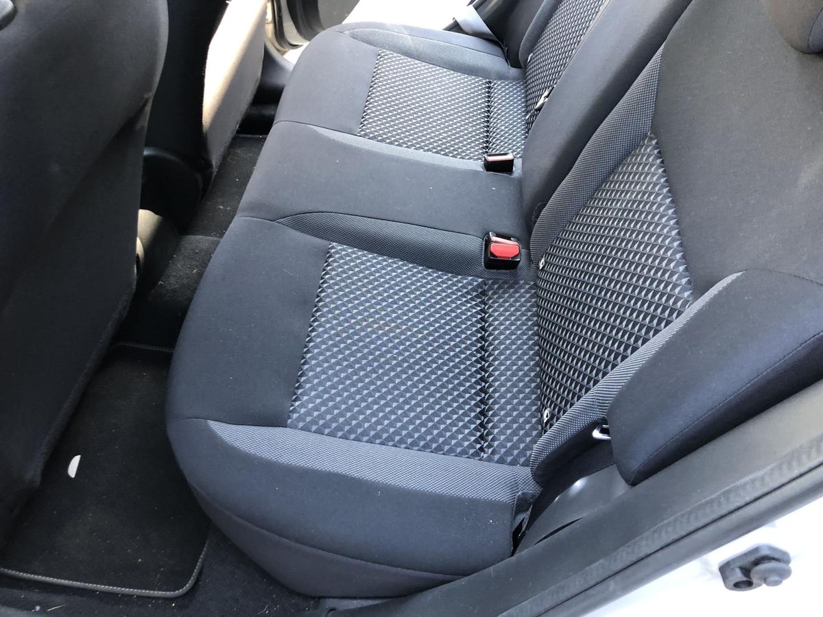 Nissan Micra K14 Rücksitzbank Rücksitz Sitzbank hinten Fondsitzbank Sitze hinten