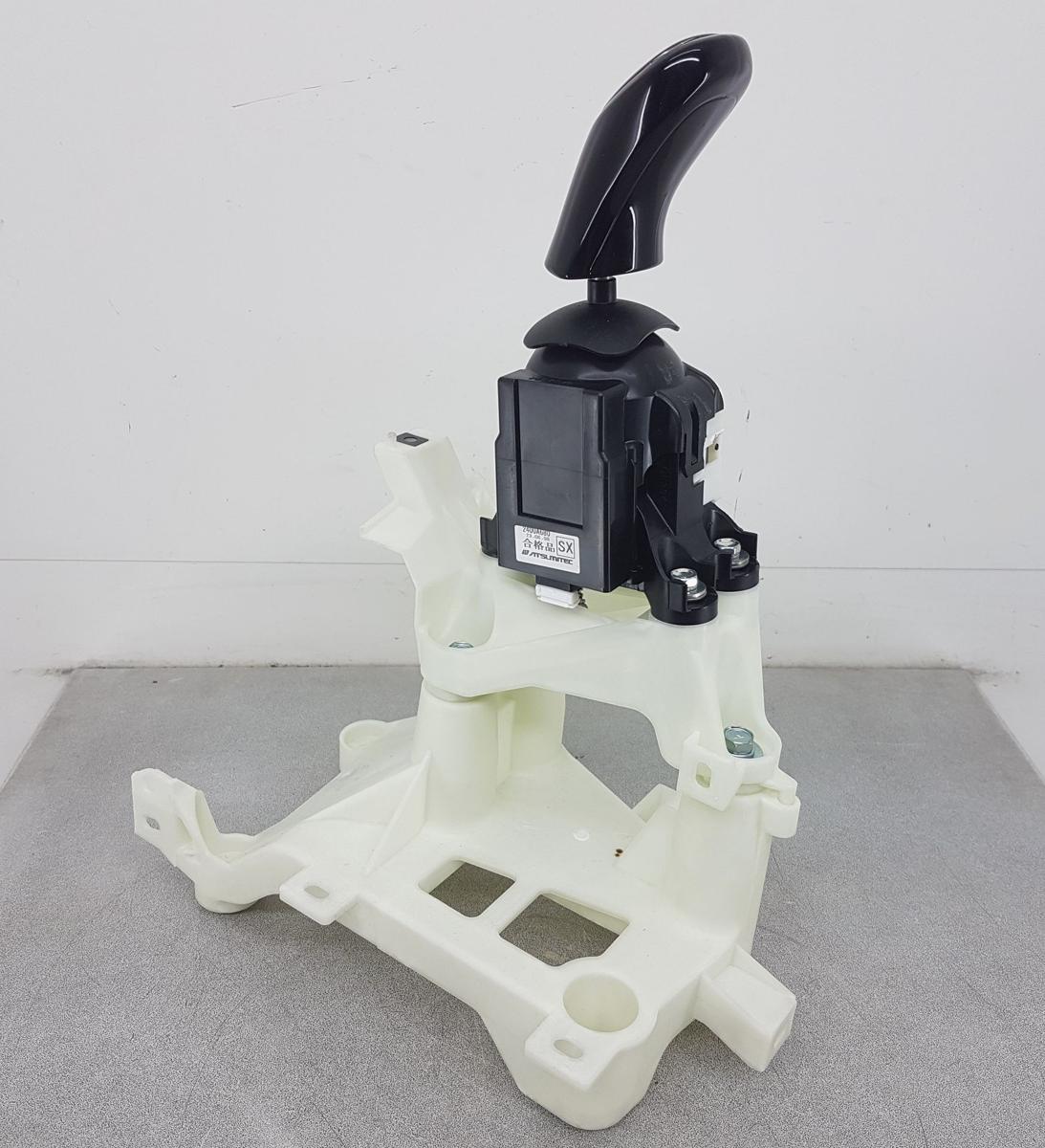 Mitsubishi Eclipse Cross Schalthebel Schaltkulisse Bj2023 2400A680 Schalthebeleinheit