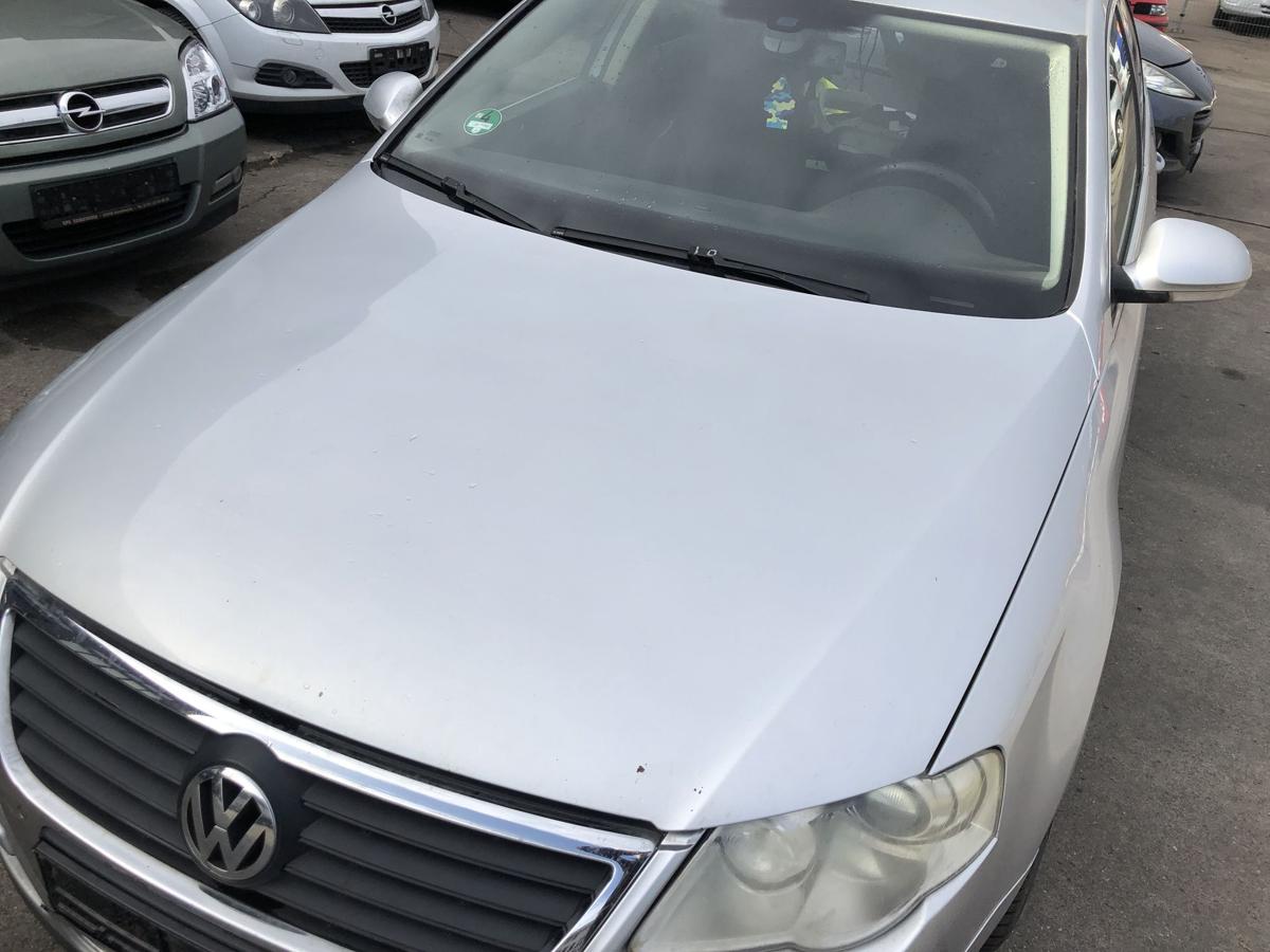 VW Passat 3C B6 Variant Motorhaube Haube Klappe Deckel vorn LA7W Reflexsilber