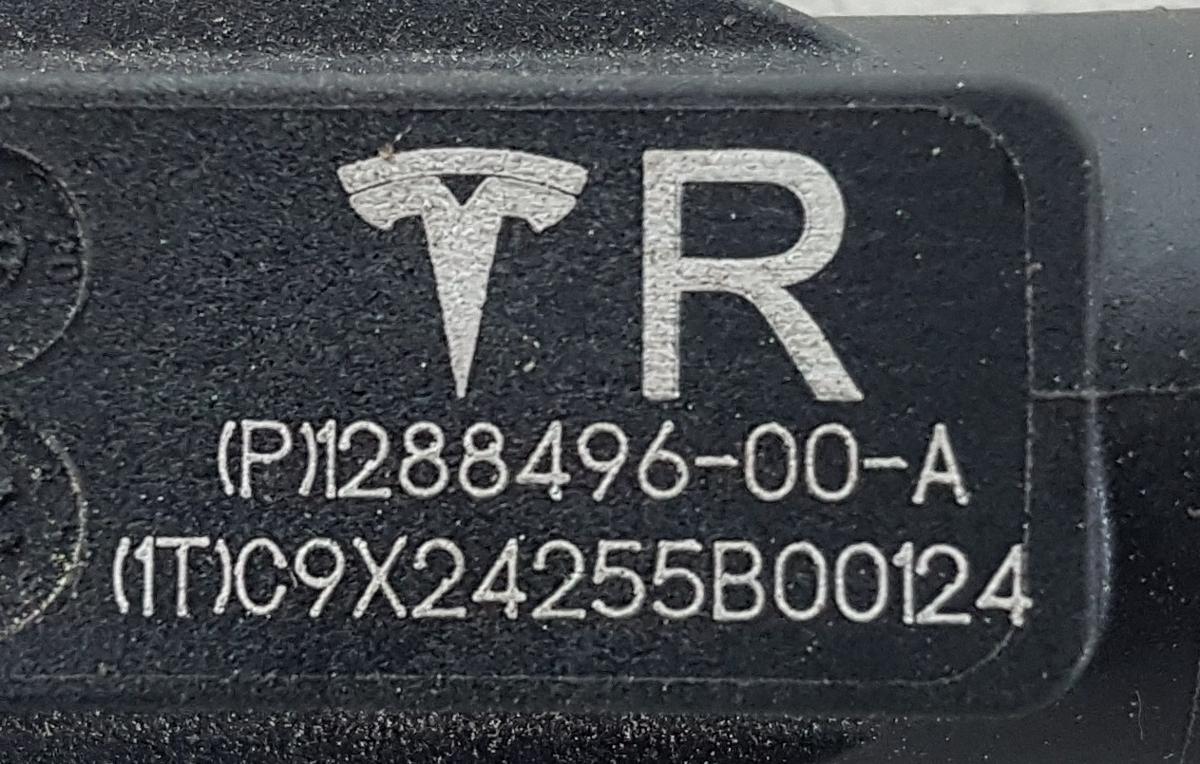 Tesla Model Y Koppelstangen Hinterachse Satz Bj2025 Pendelst&uuml;tze hinten