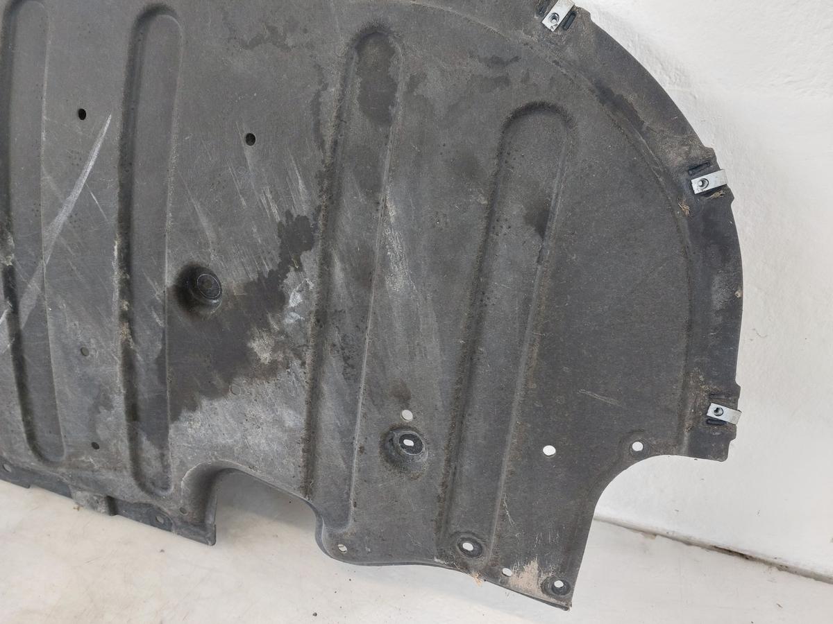 NIO EL6 Elektro SUV Unterfahrschutz Motorschutz hinten Unterbodenschutz