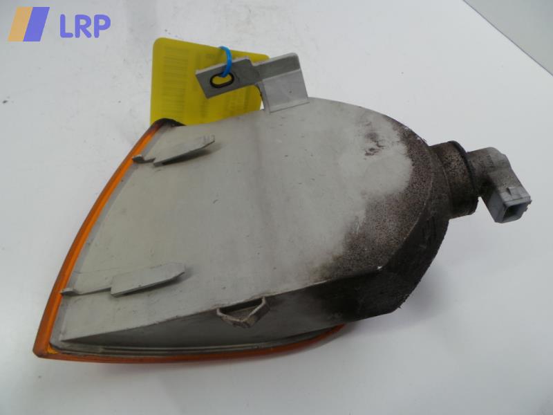 VW Polo 6N Blinker Blinklicht Blinkleuchte rechts orange 6N0953050B HELLA Bj.98