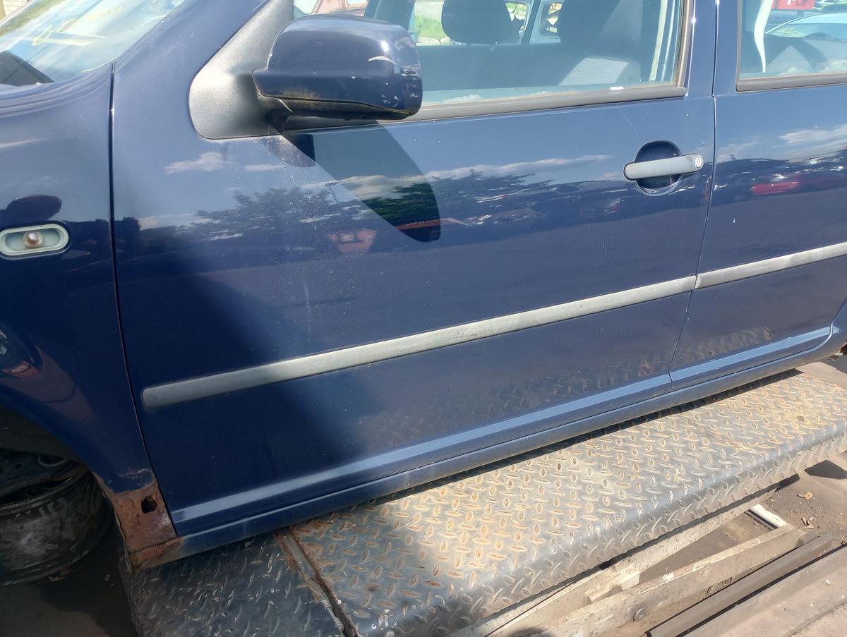 VW Golf VI 4 Variant orig Tür vorn links Fahrertür LA5G Blau Bj 2000