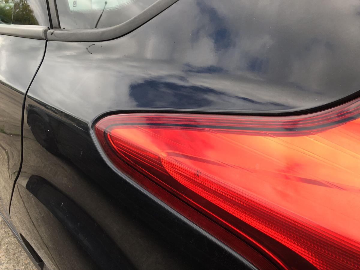 Ford Focus DYB Rückleuchte links Rücklicht Heckleuchte vom 5 türer Schlusslicht