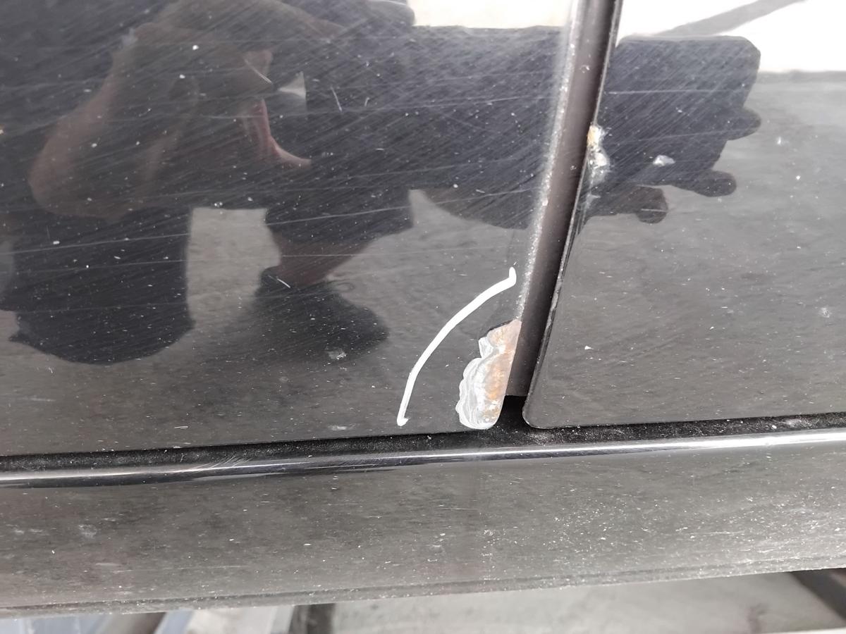 Lancia Musa Tür hinten rechts schwarzmetallic 601 nero masaccio BJ2009