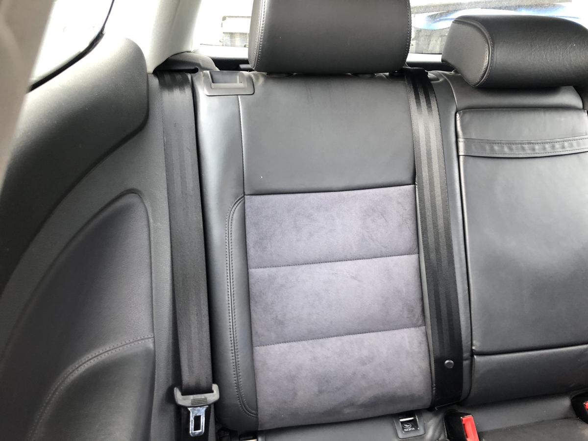 VW Golf 5 V 1K R&uuml;cksitzbank Sitzbank hinten R&uuml;ckbank Leder Alcantara 3 t&uuml;rer