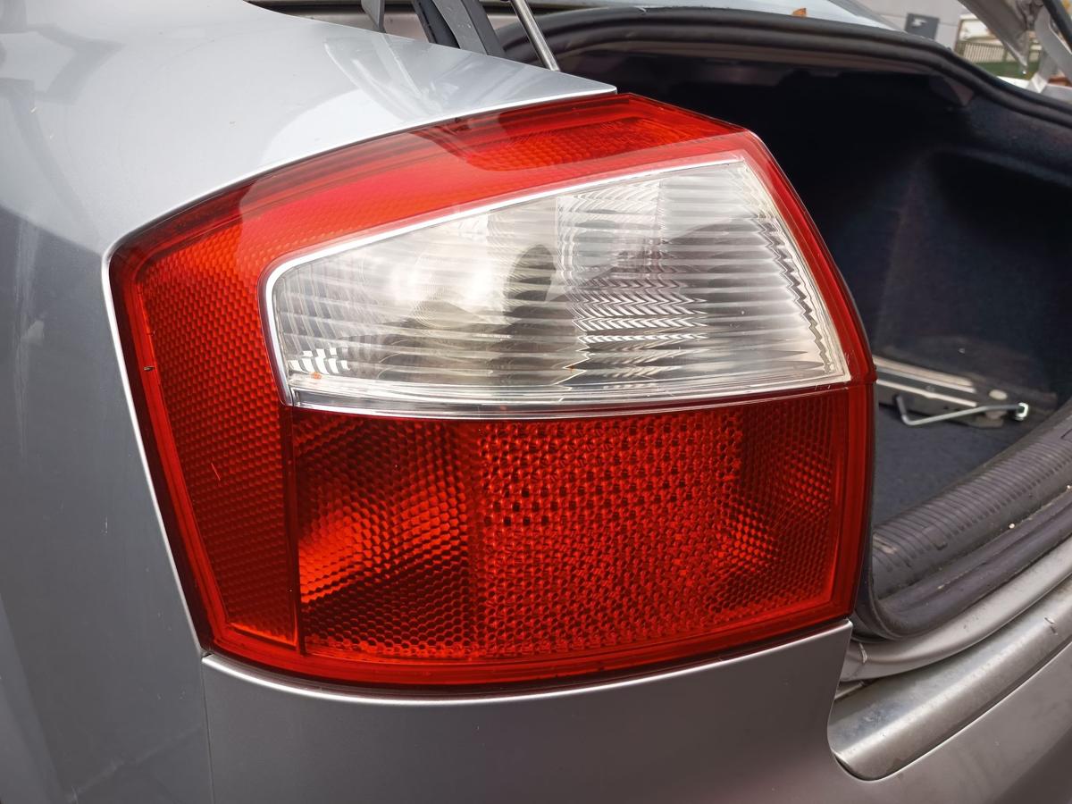 Audi A4 8E B6 original Rückleuchte links Heck/Schluss/Licht Bj 2003