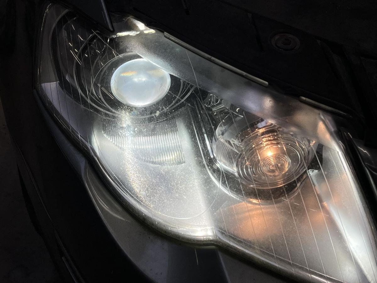 VW Passat 3C B6 orig. Xenon Scheinwerfer rechts Valeo inkl. Steuerger&auml;ten BJ2009