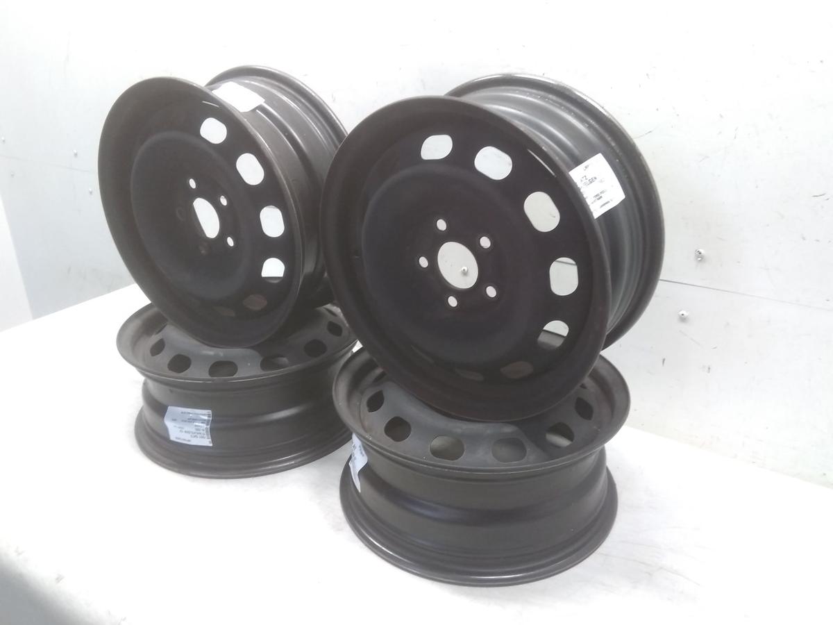 Ford Focus 2 DA3 Satz Stahlfelgen 15 Zoll 6JX15 ET52.5 BJ2005