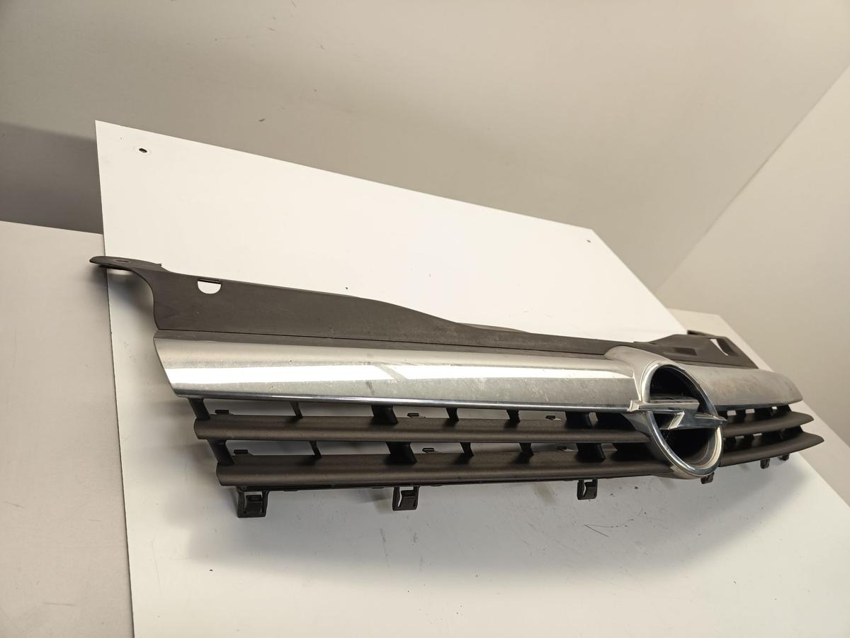 Opel Astra H Kombi orig Kühlergrill oben vor Facelift Bj 2006
