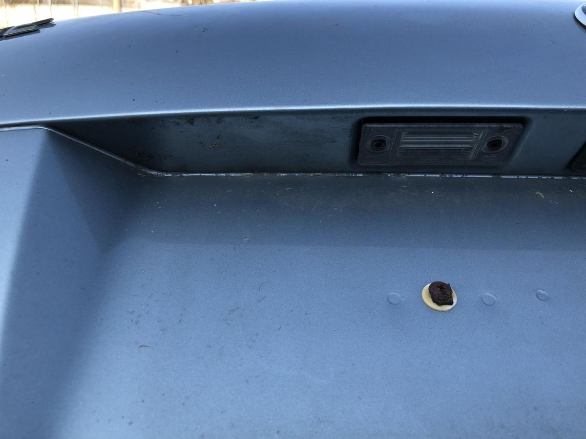 Skoda Fabia 6Y Heckklappe mit Heckscheibe vom 5 t&uuml;rer LF7U Stone Grey Metallic