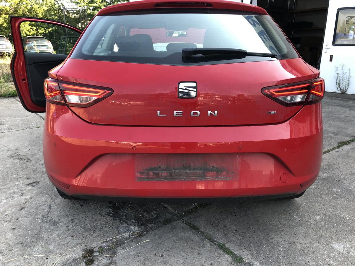 Seat Leon 5F Sto&szlig;f&auml;nger hinten Hecksch&uuml;rze f&uuml;r 3 und 5 t&uuml;rer LS3H Emocion Rot
