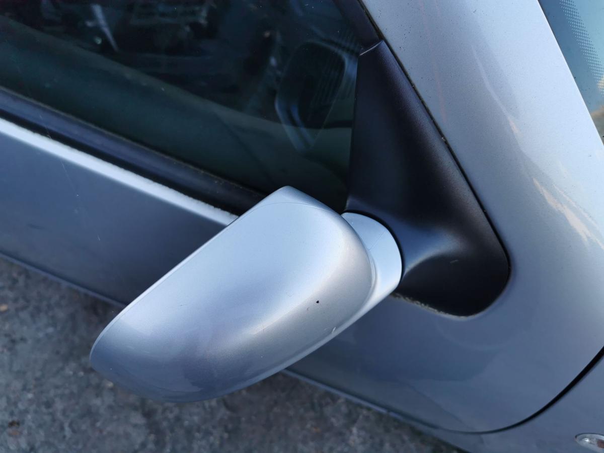 VW Golf IV 4 1J Aussenspiegel Rückspiegel Spiegel rechts elek LA7W Reflexsilber