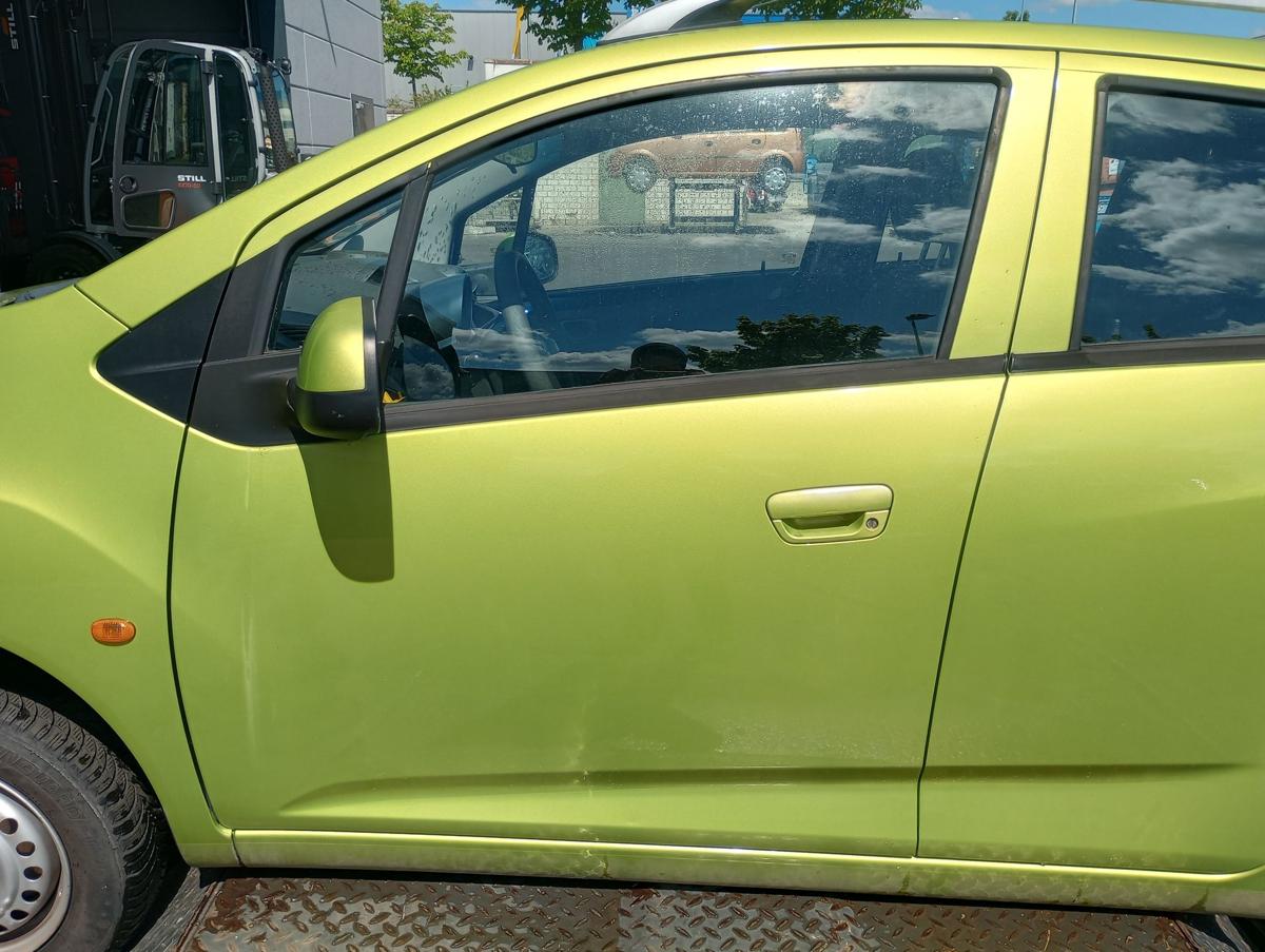 Chevrolet Spark M300 orig Tür vorn links Fahrertür Grün Bj 2010