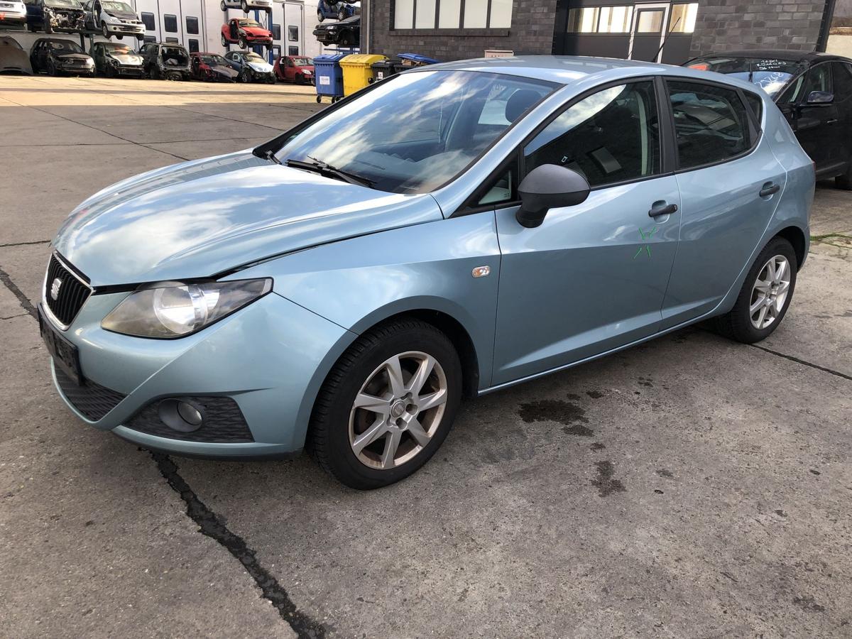 Seat Ibiza 4 IV 6J Komplettradsatz Alufelgen Allwetter 185 60 R15 aus 2023 Barum