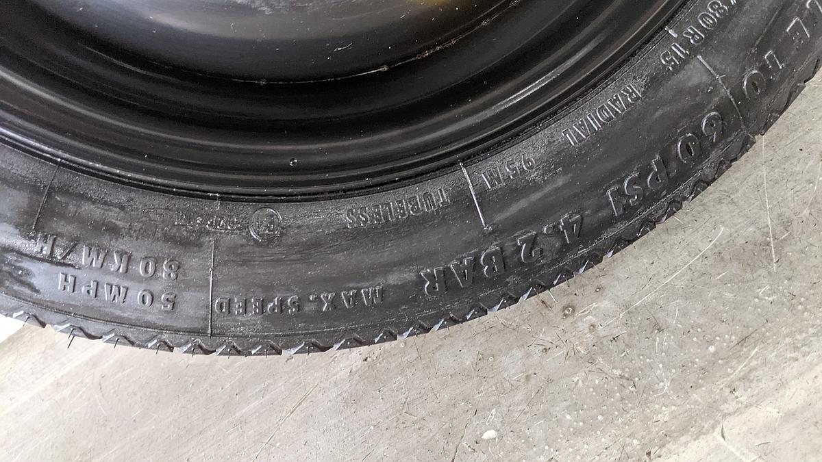 Ford Focus DA3 Notrad Reserverad T125 80 R15 95M DOT 2804 2150836