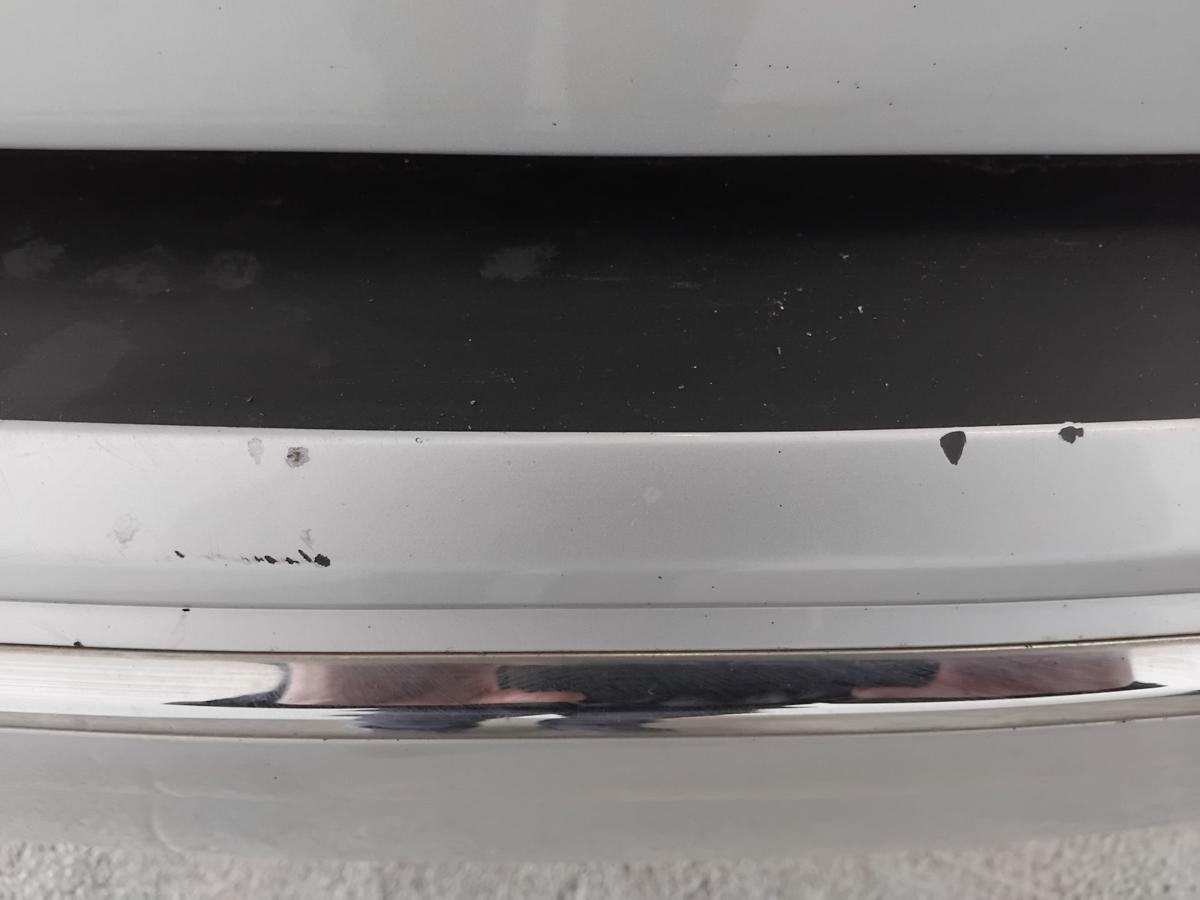 Hyundai i30cw FD orig Sto&szlig;stange Stossf&auml;nger hinten Kombi BJ2009 2R Continental Silver