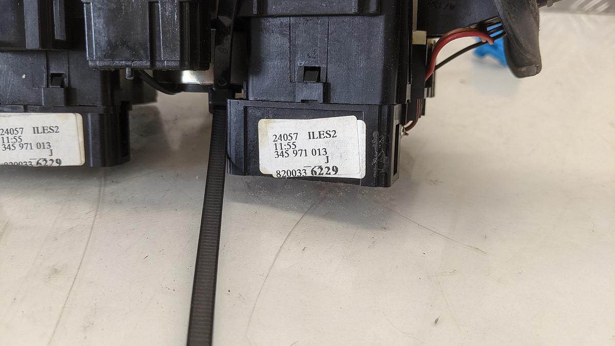 Renault Kangoo Lenkstockhebel Kombischalter 8200336229