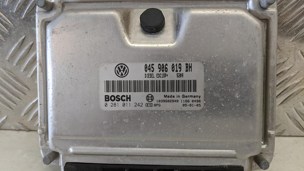 VW Polo 9N1 FUN Motorsteuergerät Steuergerät Motor Bosch