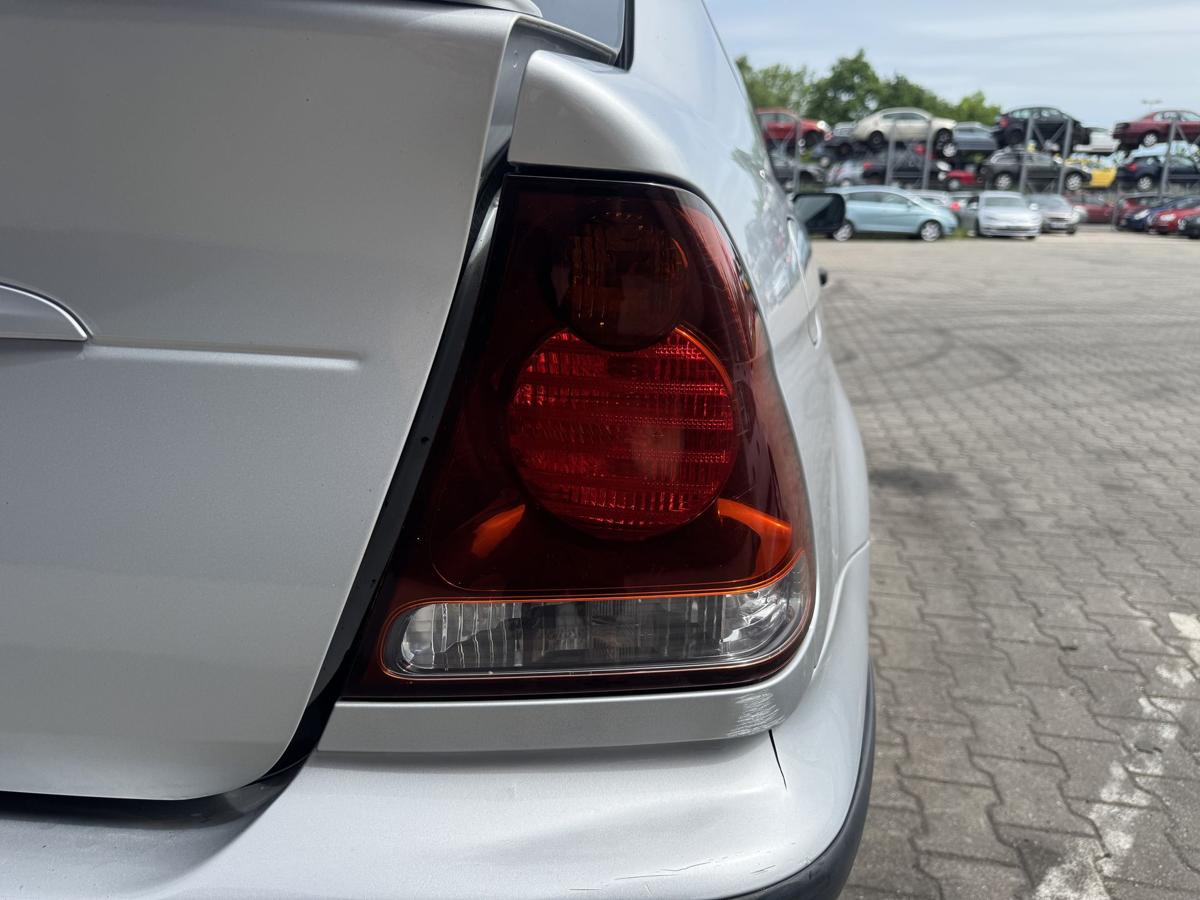 BMW 316TI original R&uuml;cklicht R&uuml;ckleuchte Schlussleuchte rechts Bj.2003