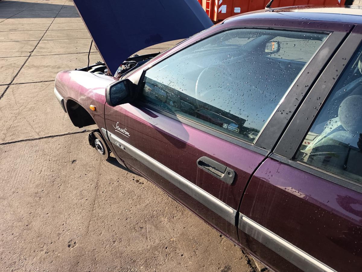 Citroen Xantia X1 original T&uuml;r vorn links Fahrer KJN Impulsionrot Bj 1996