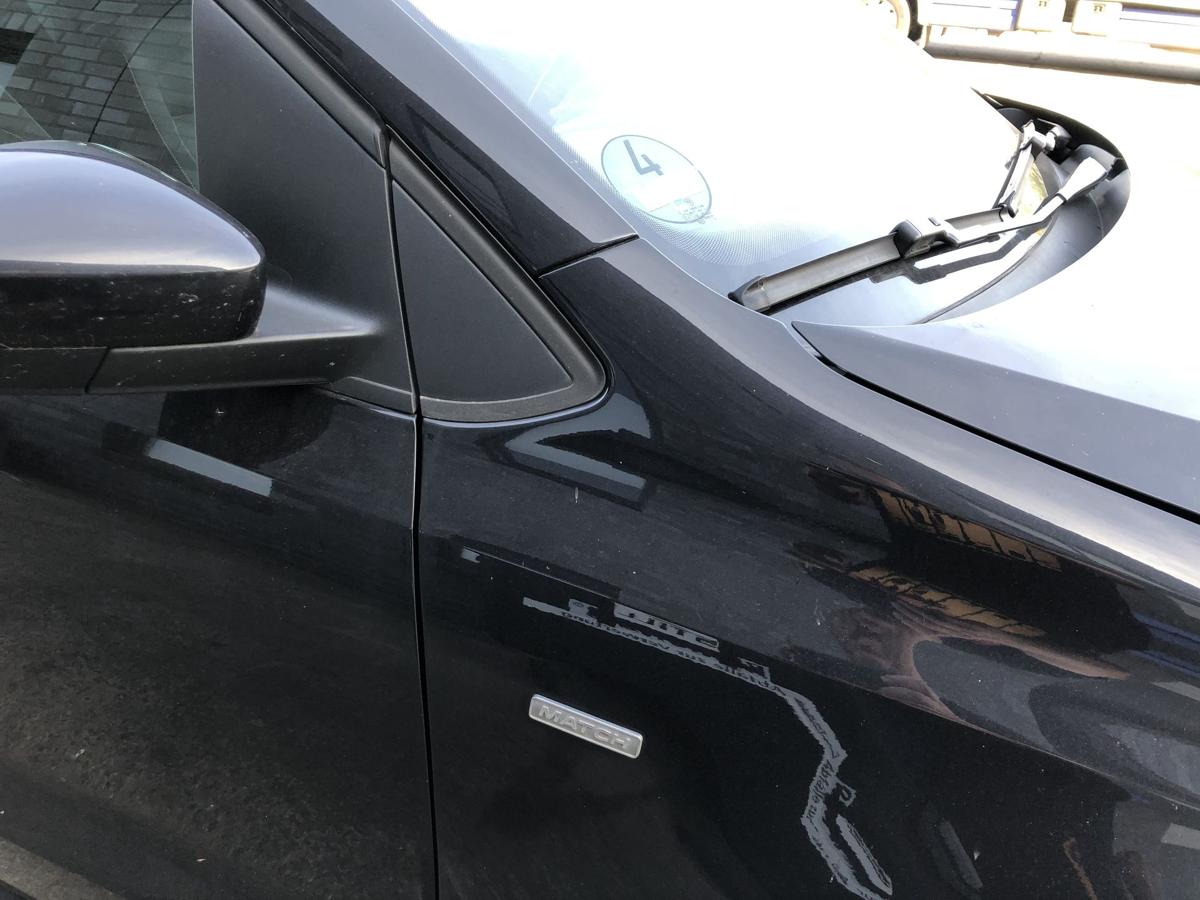 VW Polo 6R Kotflügel vorn rechts Beifahrerseite LC9X Deep Black Perl