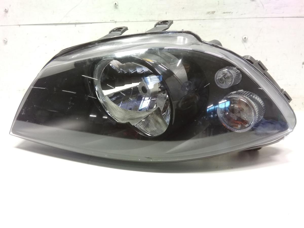 Seat Ibiza III 6L Scheinwerfer links TYC Halogen mit LWR BJ2003